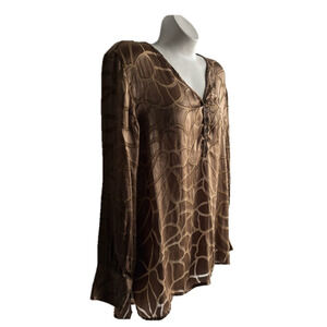 Chico’s Silk/Rayon blend Taupe shiny blouse with sheer giraffe print.  size 1